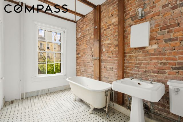 217 Dean Street, New York City, NY 11217