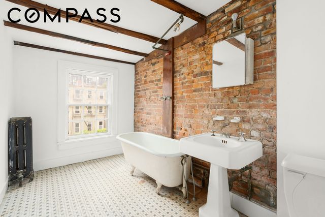 217 Dean Street, New York City, NY 11217