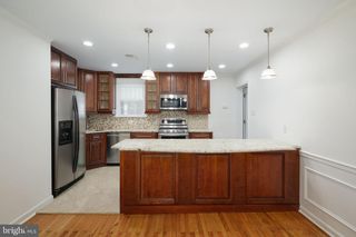 499 IRISH RD, Berwyn, PA 19312