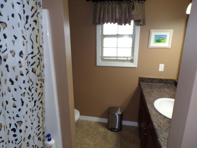 3209 N Laurel Avenue, Springfield, MO 65803
