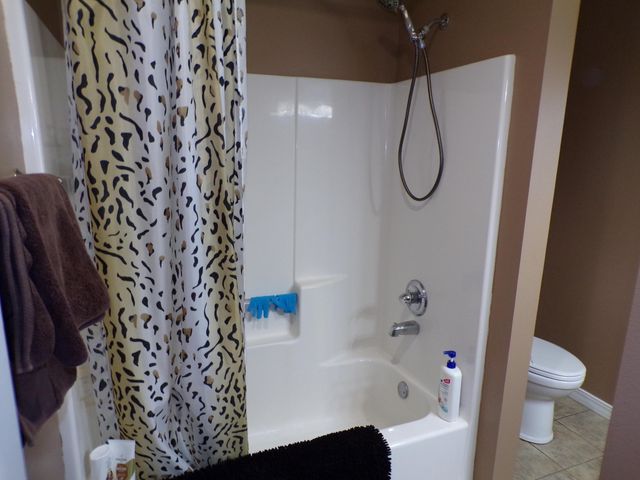 3209 N Laurel Avenue, Springfield, MO 65803