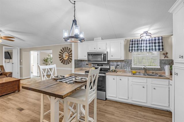 188 Chrissy Lane, Trinity, TX 75862