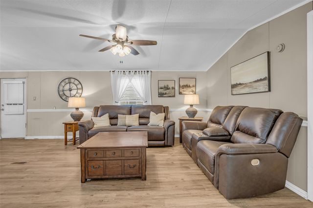 188 Chrissy Lane, Trinity, TX 75862