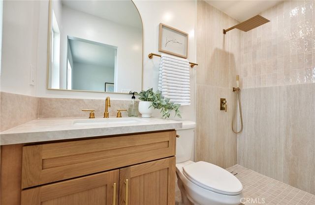 1822 Greenwood, Santa Ana, CA 92705