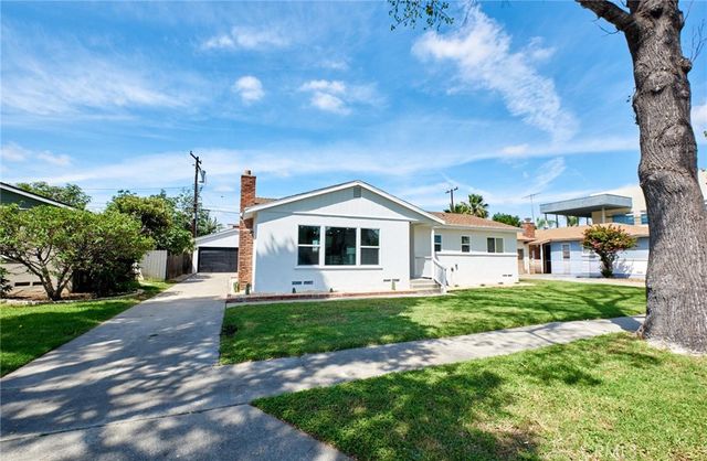 1822 Greenwood, Santa Ana, CA 92705