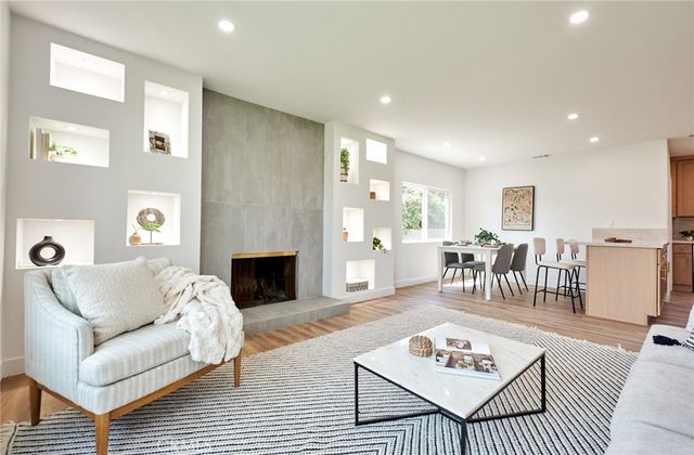 1822 Greenwood, Santa Ana, CA 92705