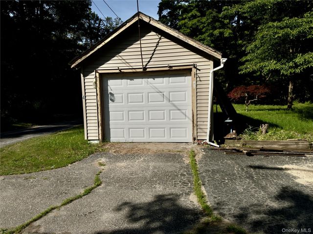 4 Dodd Lane, Otisville, NY 10963