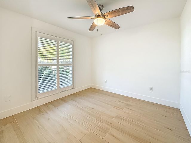 2074 BAYOU GRANDE BOULEVARD NE, St Petersburg, FL 33703