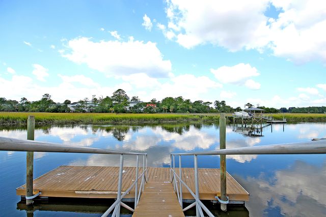 2855 Tradewind Drive, Mount Pleasant, SC 29466