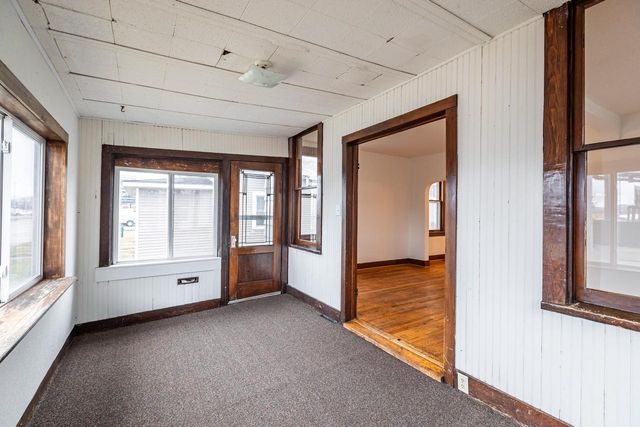 109 Copeland AVENUE, La Crosse, WI 54603