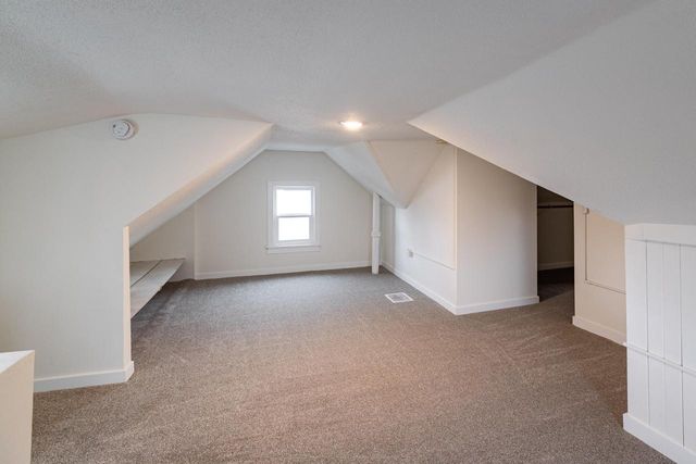 109 Copeland AVENUE, La Crosse, WI 54603