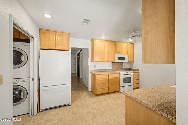 11005 W THUNDERBIRD Boulevard, Sun City, AZ 85351