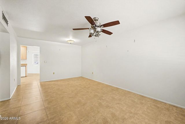 11005 W THUNDERBIRD Boulevard, Sun City, AZ 85351
