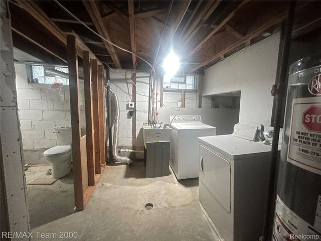 6352 Evergreen Avenue, Detroit, MI 48228