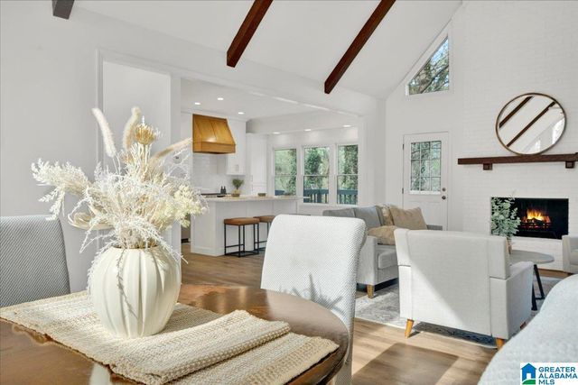 2108 ARROWLEAF DRIVE, Hoover, AL 35244