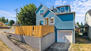 1120 8th Street, Bremerton, WA 98337