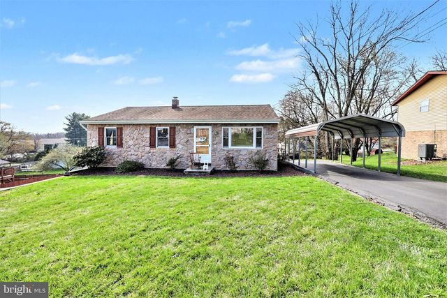 7833 DEWEY DR, Harrisburg, PA 17112