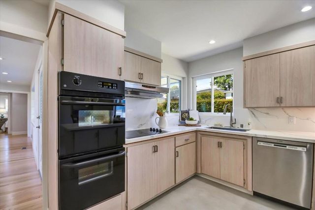 2706 Belmont Canyon Road, Belmont, CA 94002