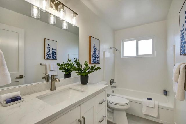 2706 Belmont Canyon Road, Belmont, CA 94002