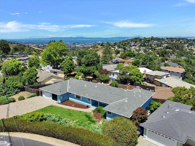 2706 Belmont Canyon Road, Belmont, CA 94002