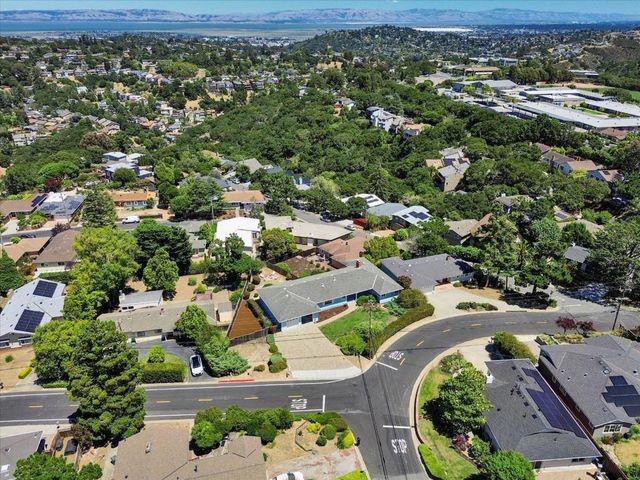 2706 Belmont Canyon Road, Belmont, CA 94002