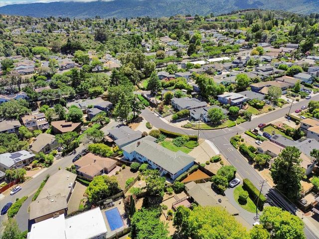 2706 Belmont Canyon Road, Belmont, CA 94002