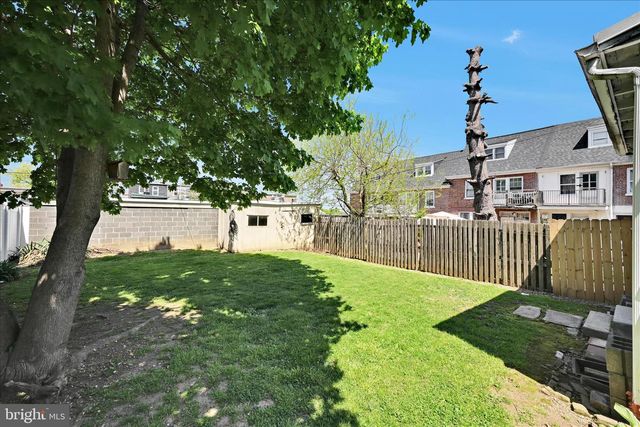 745 E MARION ST, Lancaster, PA 17602