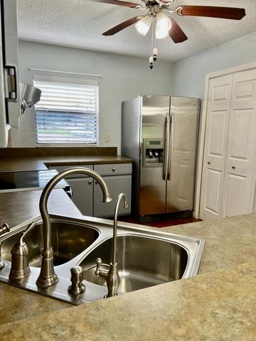 116 TALAVERA LANE, Kissimmee, FL 34758