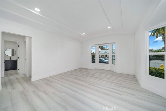 395 W Wabash, San Bernardino, CA 92405