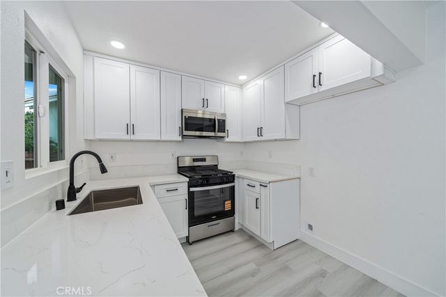 395 W Wabash, San Bernardino, CA 92405