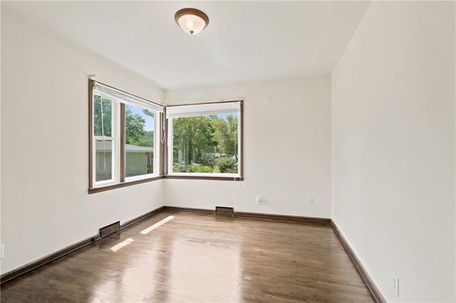 1830 Shawnee Street, Leavenworth, KS 66048