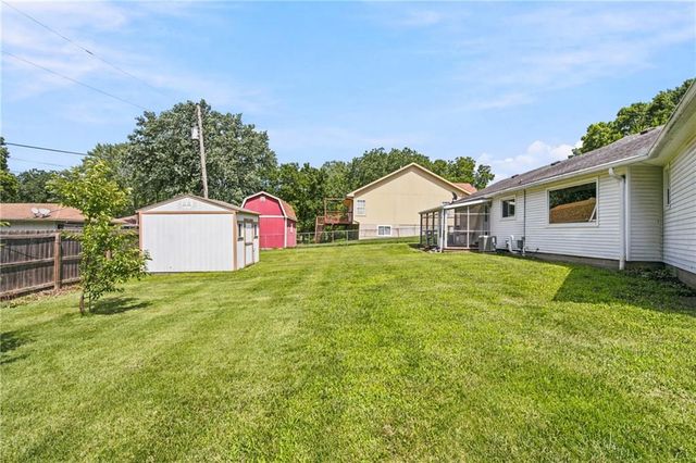 1830 Shawnee Street, Leavenworth, KS 66048