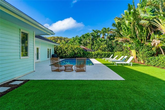 1760 Cypress Lane, Vero Beach, FL 32963