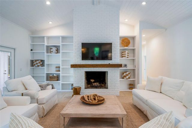 1760 Cypress Lane, Vero Beach, FL 32963