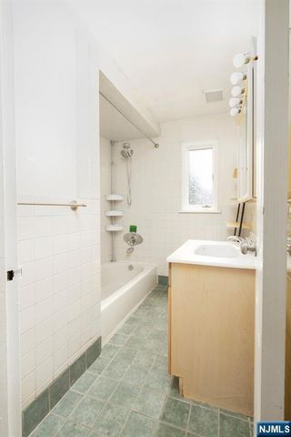 441 Blanchard Terrace, Hackensack, NJ 07601