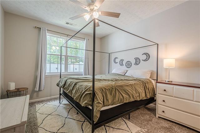 331 Windcroft NW Lane, Acworth, GA 30101