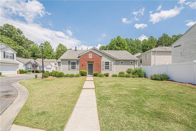 331 Windcroft NW Lane, Acworth, GA 30101