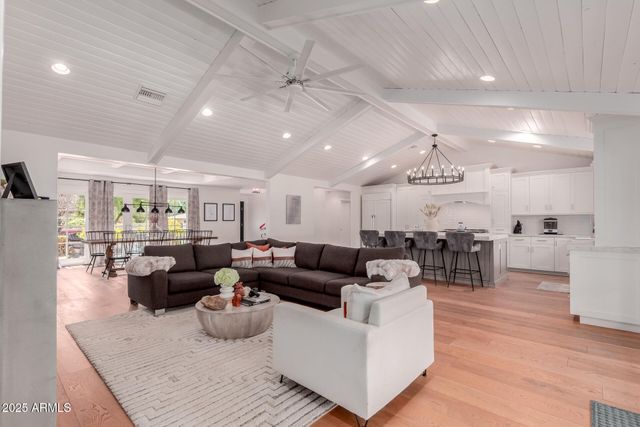 6196 E CALLE CAMELIA --, Scottsdale, AZ 85251