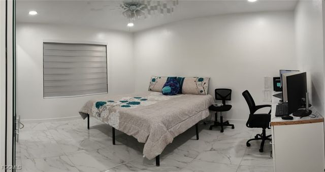 2709 SW 4th PL, Cape Coral, FL 33914