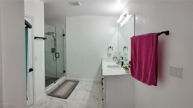 2709 SW 4th PL, Cape Coral, FL 33914