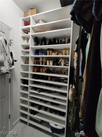 2709 SW 4th PL, Cape Coral, FL 33914