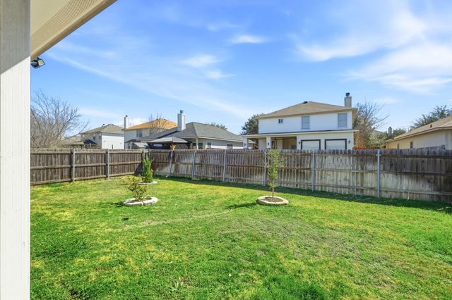 13313 Marie LN, Manor, TX 78653