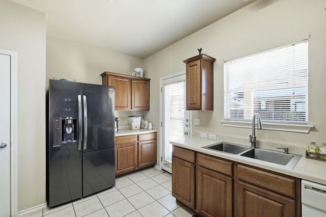 13313 Marie LN, Manor, TX 78653