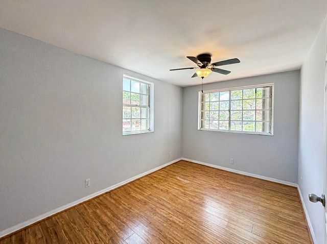 9499 NW 42nd Street, Sunrise, FL 33351