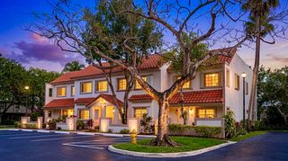 9499 NW 42nd Street, Sunrise, FL 33351