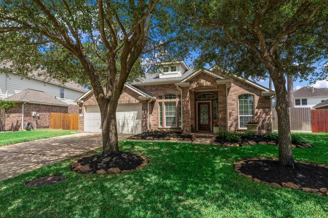 18502 Cascade Timbers Lane, Tomball, TX 77377