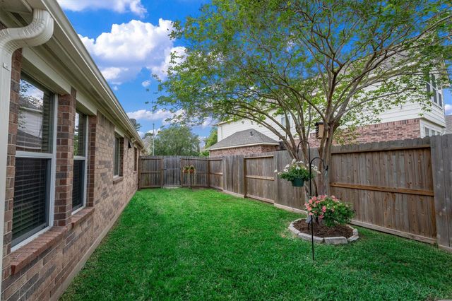 18502 Cascade Timbers Lane, Tomball, TX 77377