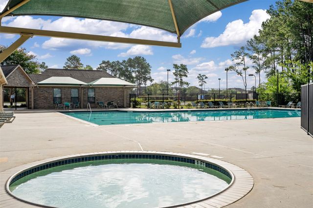 18502 Cascade Timbers Lane, Tomball, TX 77377