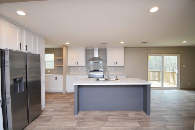 1069 Wild Rose Court, Manning, SC 29102