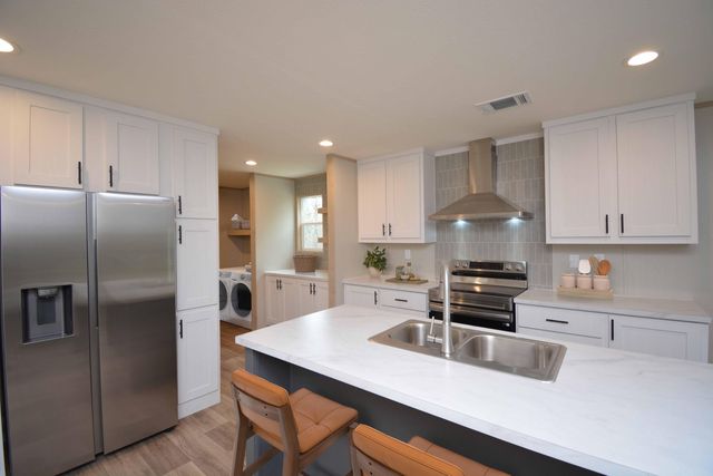1069 Wild Rose Court, Manning, SC 29102
